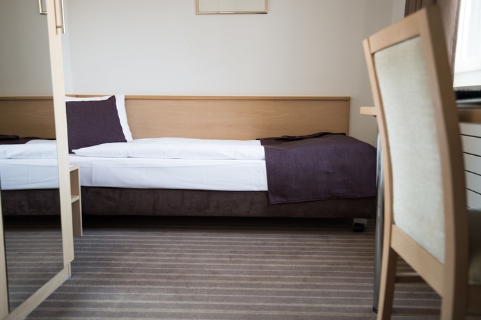 Imagen de la habitación del Hotel Olympia, Zúrich. Foto 8