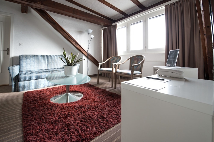 Imagen de la habitación del Hotel Olympia, Zúrich. Foto 14