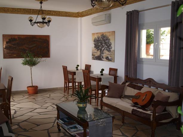 Imagen de los interiores del Hotel Olympiada. Foto 18