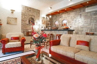 Imagen general del Hotel Olympic, Delfos. Foto 2