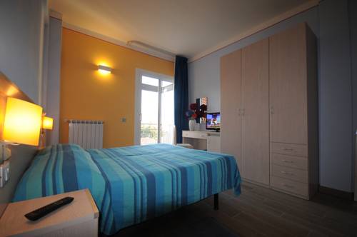 Imagen de la habitación del Hotel Olympic, Diano Marina. Foto 16