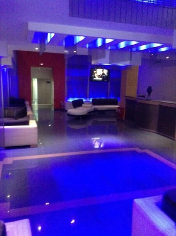 Imagen del bar/restaurante del Hotel Olympic Hotel – Adults Only. Foto 2