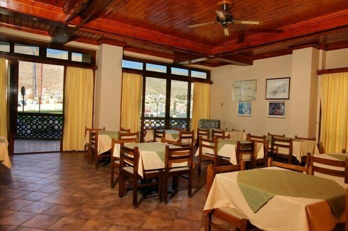 Imagen del bar/restaurante del Hotel Olympic, K&aacute;limnos Ciudad. Foto 2