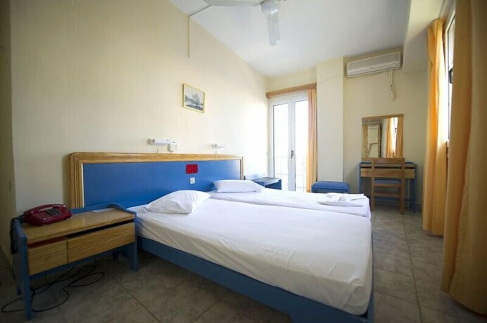 Imagen de la habitación del Hotel Olympic, K&aacute;limnos Ciudad. Foto 12