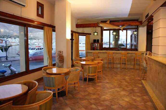 Imagen de los interiores del Hotel Olympic, K&aacute;limnos Ciudad. Foto 17