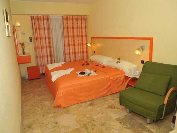 Imagen de la habitación del Hotel Olympic Kosma. Foto 22