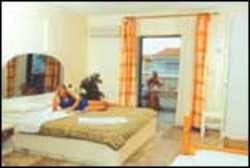 Imagen de la habitación del Hotel Olympic Kosmas. Foto 2