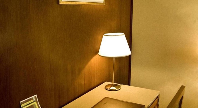 Imagen de la habitación del Hotel Olympic Palace. Foto 11