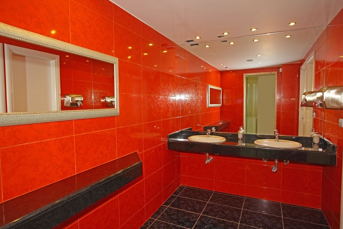 Imagen de la habitación del Hotel Olympic Palladium. Foto 10