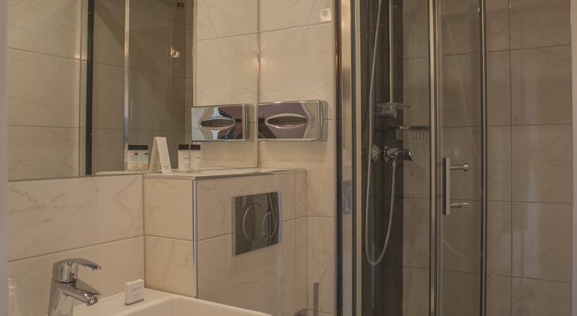 Imagen general del Hotel Olympic Paris Boulogne By Patrick Hayat. Foto 4