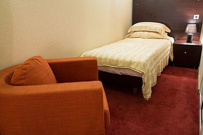 Imagen de la habitación del Hotel Olympic Star. Foto 25