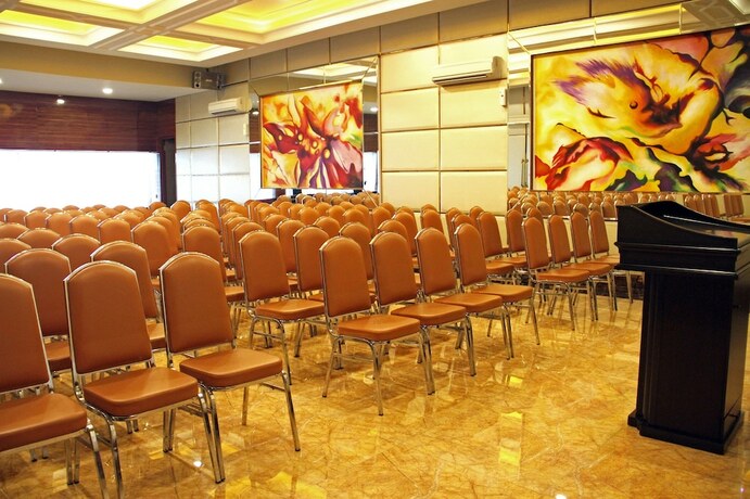 Imagen general del Hotel Olympic, Tangki. Foto 11