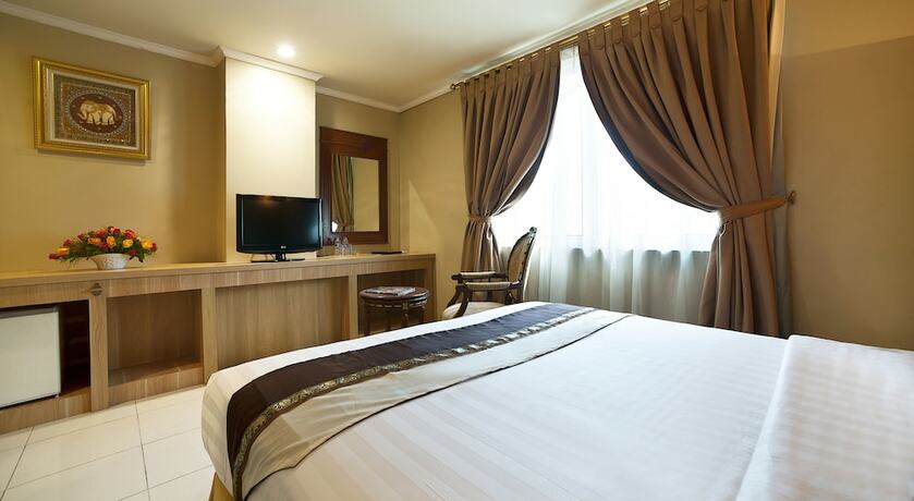 Imagen de la habitación del Hotel Olympic, Tangki. Foto 29