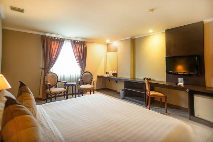 Imagen de la habitación del Hotel Olympic, Tangki. Foto 30