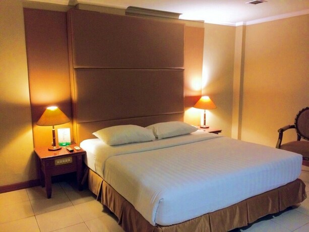 Imagen de la habitación del Hotel Olympic, Tangki. Foto 33