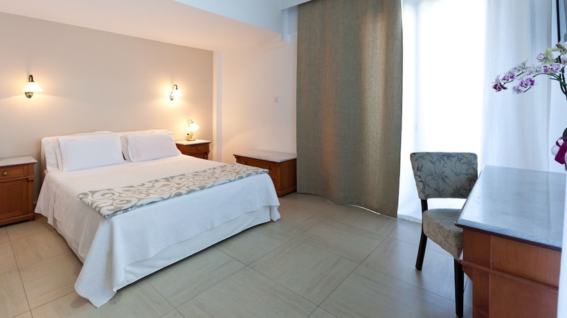 Imagen de la habitación del Hotel Olympic Village and Spa. Foto 3