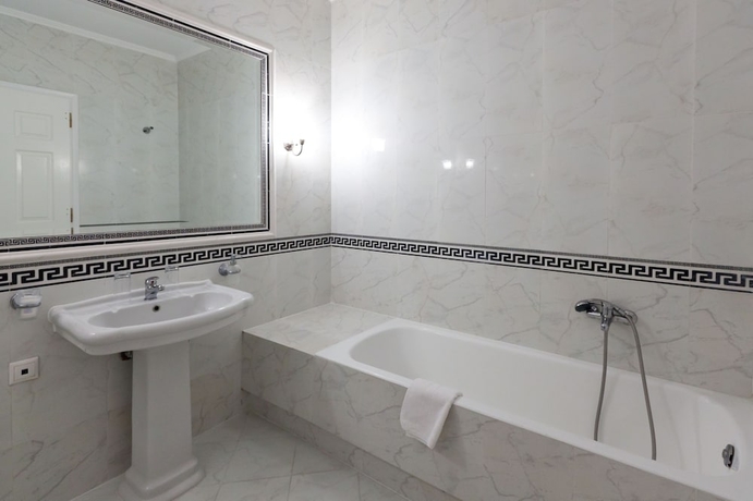 Imagen de la habitación del Hotel Olympic Village and Spa. Foto 8