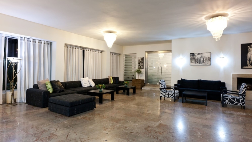 Imagen de los interiores del Hotel Olympic Village and Spa. Foto 18