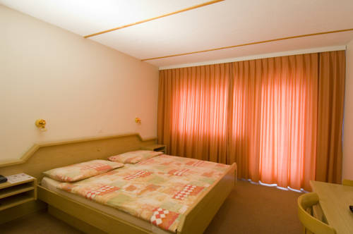 Imagen de la habitación del Hotel Olympica. Foto 14