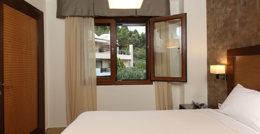 Imagen de la habitación del Hotel Olympion Sunset. Foto 8