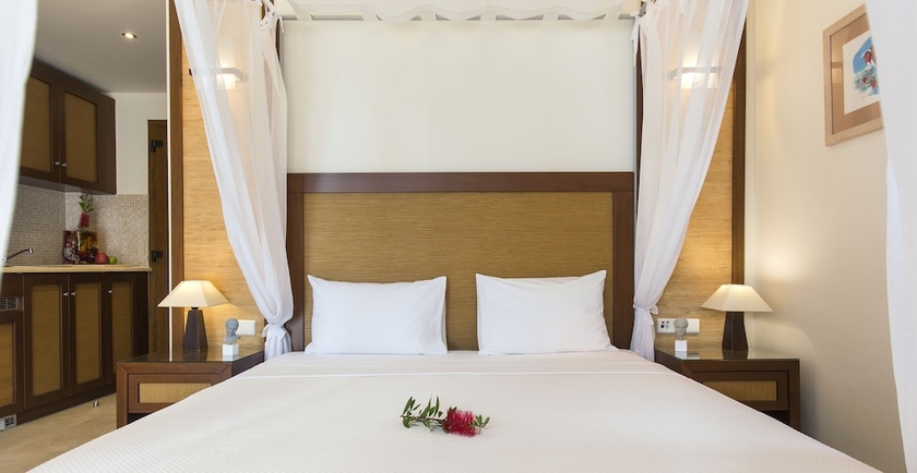 Imagen de la habitación del Hotel Olympion Sunset. Foto 10