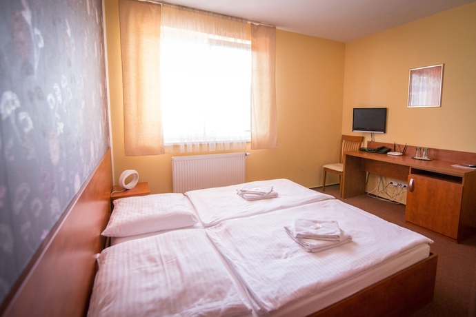 Imagen de la habitación del Hotel Olympionik. Foto 6