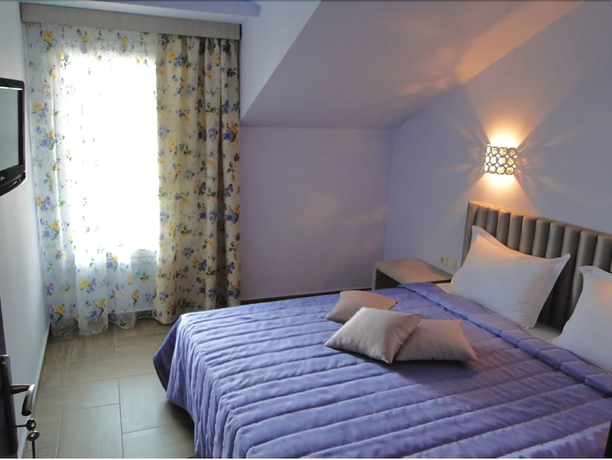 Imagen de la habitación del Hotel Olympos, Dio-Olympos. Foto 5