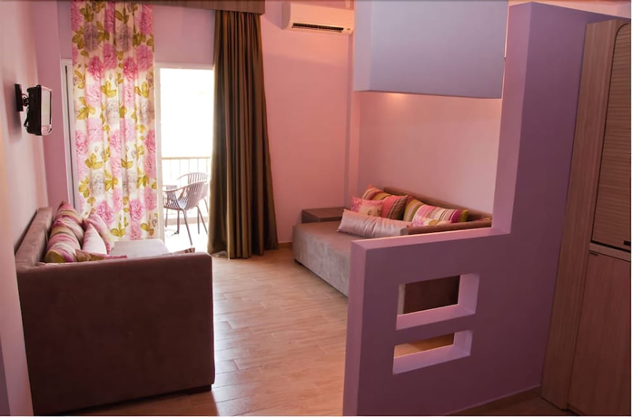 Imagen de la habitación del Hotel Olympos. Foto 13