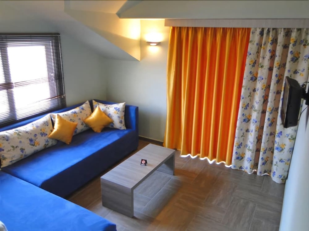 Imagen de la habitación del Hotel Olympos. Foto 14