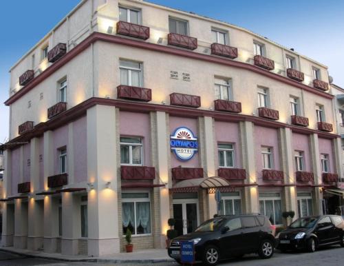 Imagen general del Hotel Olympos, Komotiní. Foto 1