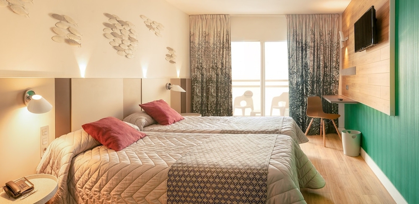 Imagen de la habitación del Hotel Olympus. Foto 6