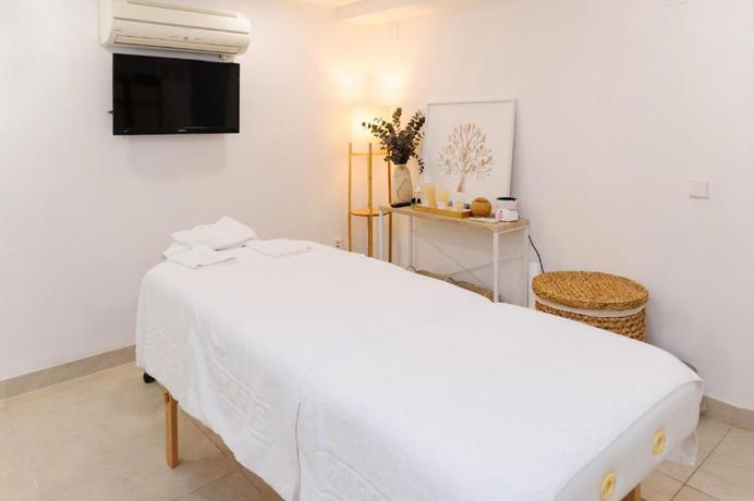 Imagen de los interiores del Hotel Olympus Palace. Foto 12