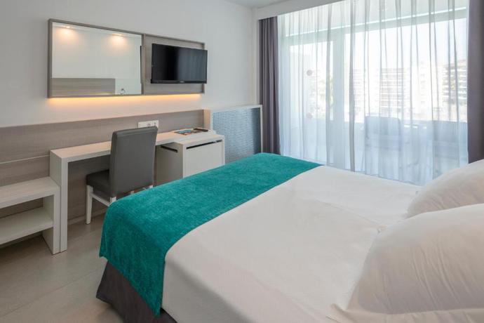 Imagen de la habitación del Hotel Olympus Palace. Foto 5