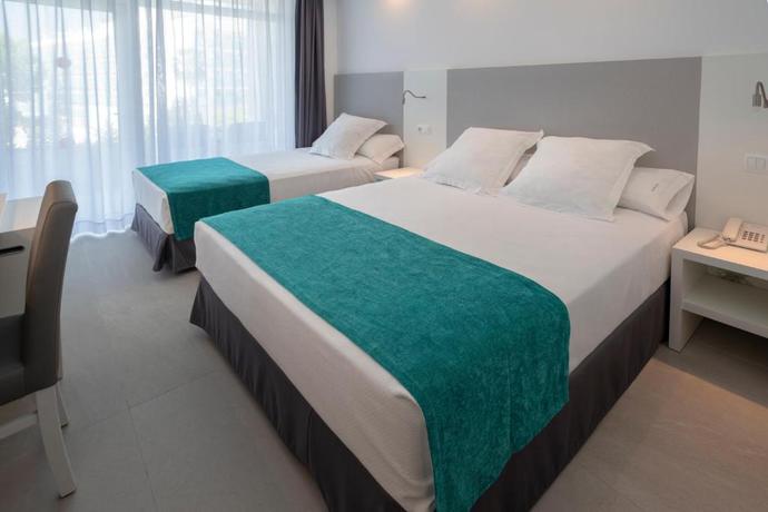 Imagen de la habitación del Hotel Olympus Palace. Foto 6