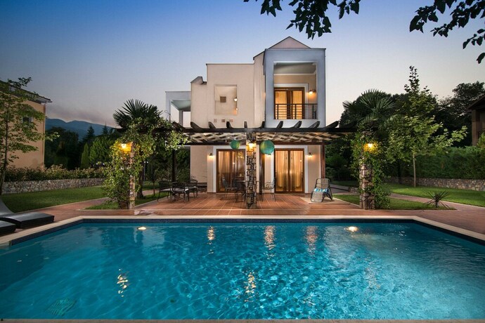 Imagen de la habitación del Hotel Olympus Villas. Foto 20