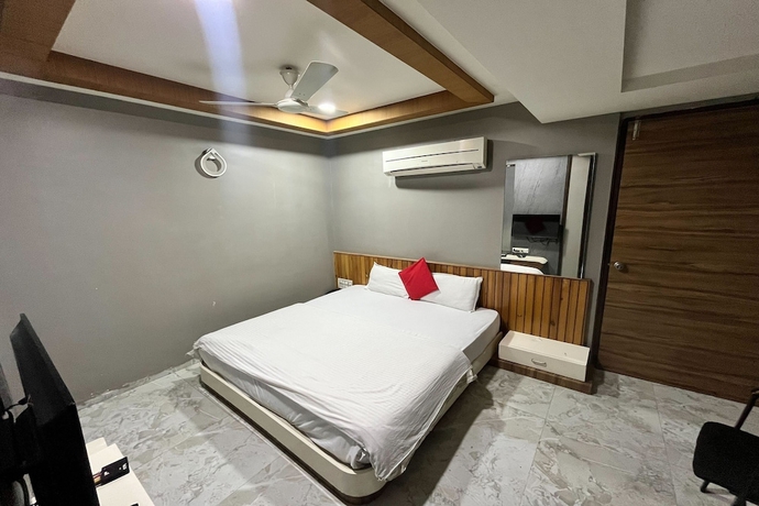 Imagen de la habitación del Hotel Om Balaji. Foto 8