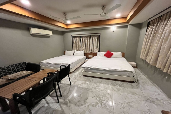 Imagen de la habitación del Hotel Om Balaji. Foto 11
