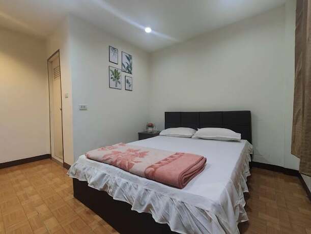 Imagen de la habitación del Hotel Om Inn. Foto 10