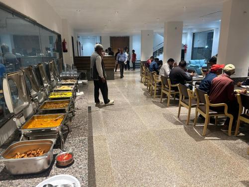 Imagen general del Hotel Om Kedar. Foto 12