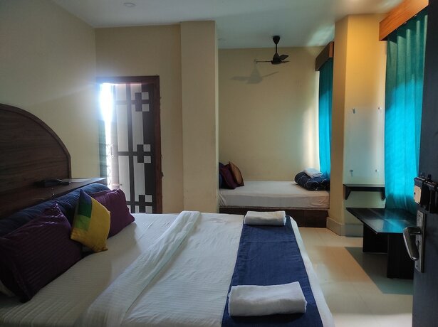 Imagen de la habitación del Hotel Om Regency. Foto 16
