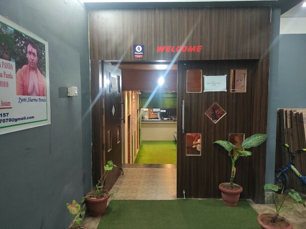 Imagen general del Hotel Om Regency. Foto 11
