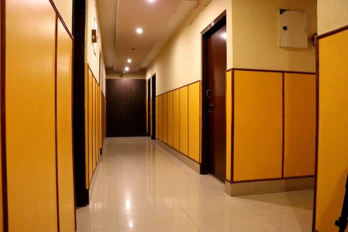 Imagen general del Hotel Om Shree Residency. Foto 15