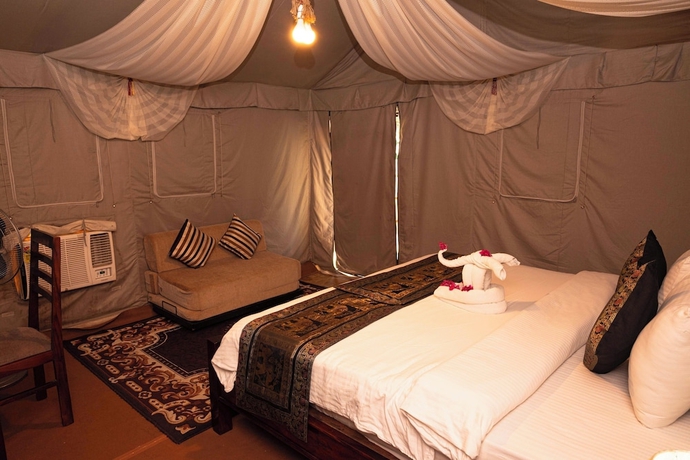 Imagen de la habitación del Hotel Om Vilas Benares, Varanasi. Foto 9