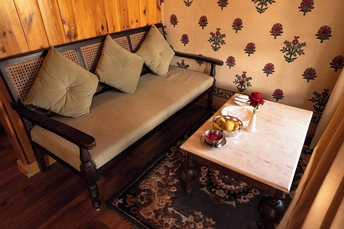 Imagen de la habitación del Hotel Om Vilas Benares, Varanasi. Foto 12