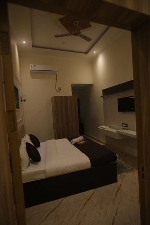 Imagen de la habitación del Hotel Om Vilas. Foto 9