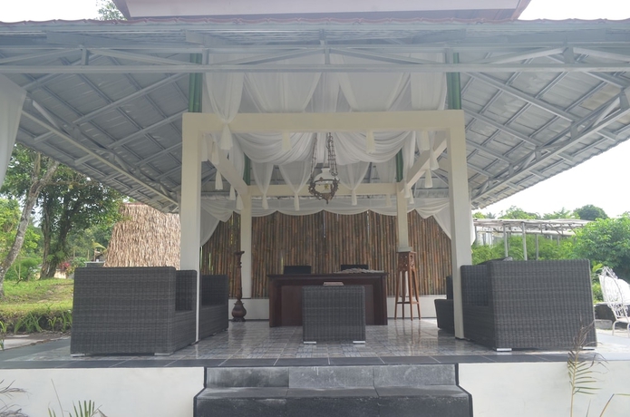 Imagen de los interiores del Hotel Omah Kloewoeng Resort Kaliurang. Foto 13