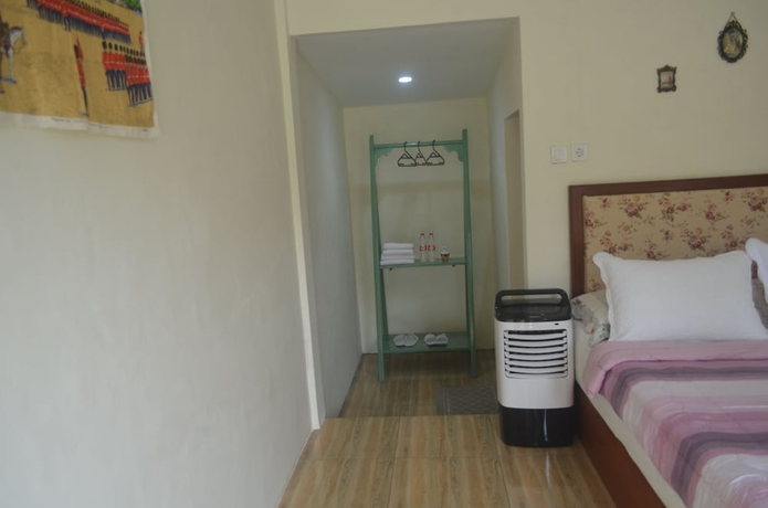 Imagen de la habitación del Hotel Omah Kloewoeng Resort Kaliurang. Foto 7