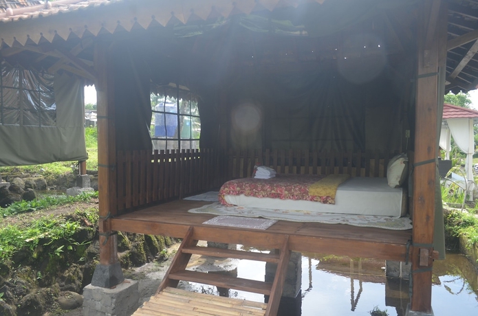 Imagen de la habitación del Hotel Omah Kloewoeng Resort Kaliurang. Foto 10