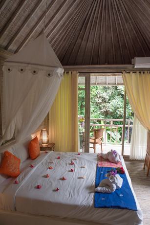 Imagen de la habitación del Hotel Omah Lembu Villa. Foto 13