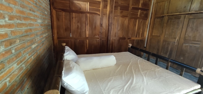 Imagen de la habitación del Hotel Omah Regeng. Foto 10